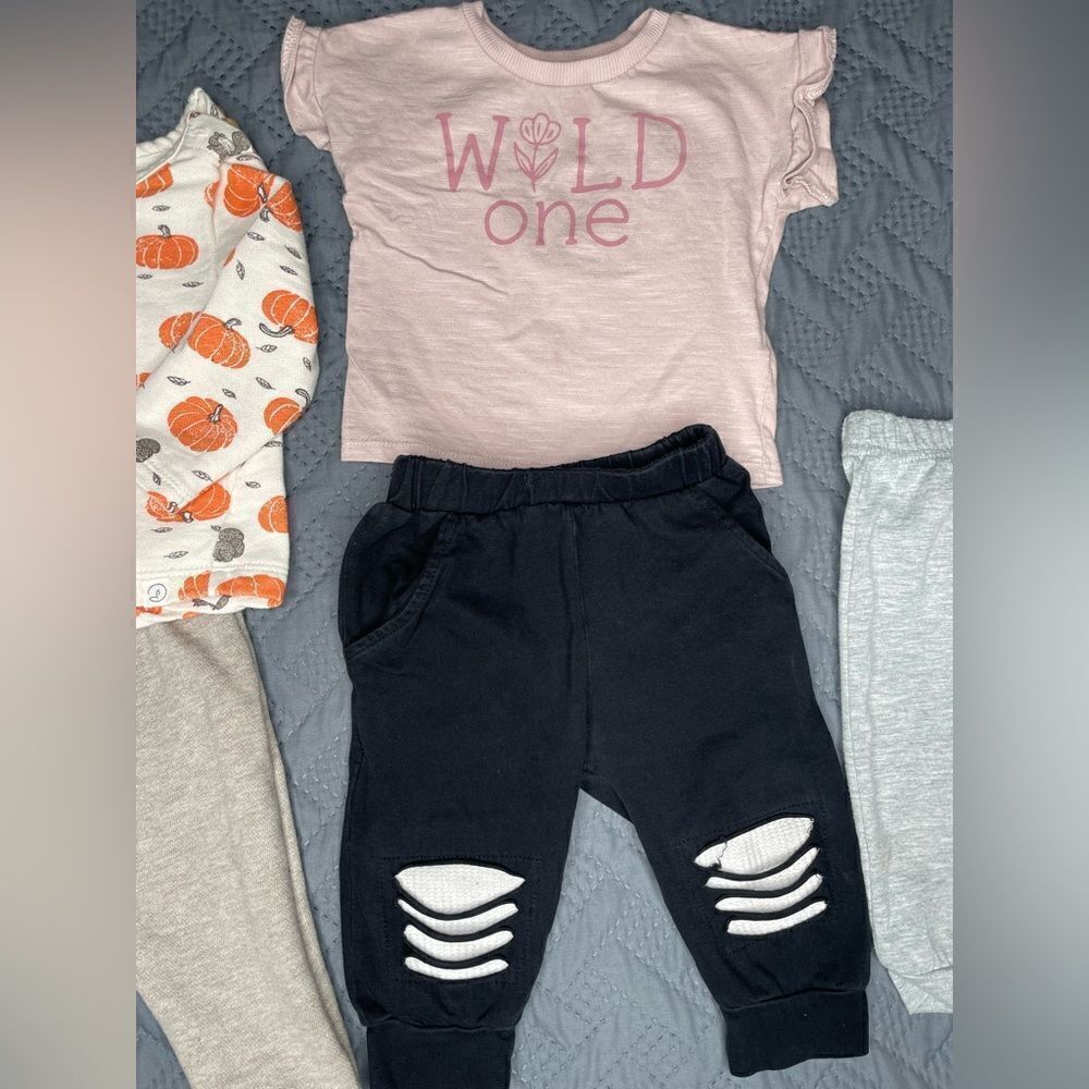 Baby clothes bundle - Picture 3 of 9